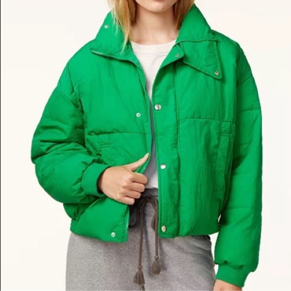 FREE PEOPLE Women’s Slouchy Cropped Puffer Coat In Bright Green - S Bomber NWOT